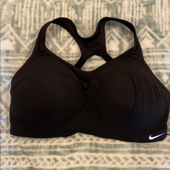 NIKE women’s alpha bra - Picture 6 of 10